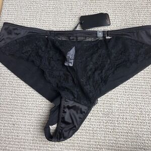 City Chic Boudoir Ladies Plus Alina Thong BLK 14/XS Lace NWT